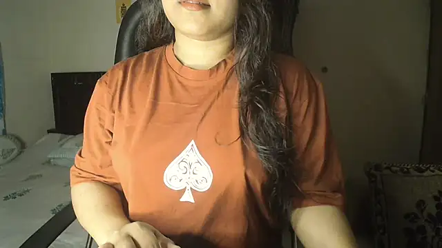 Snapshot of Most-Beautiful-Queen chatting on June 24, 2026, 7:13 pm Most-Beautiful-Queen online show from June 24, 2026, 7:13 pm