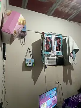 Snapshot of Ceninth chatting on December 18, 2025, 4:13 pm Ceninth online show from December 18, 2025, 4:13 pm