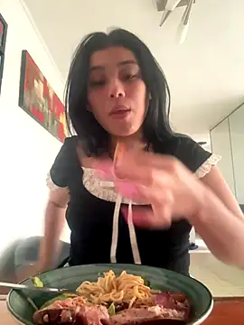 Snapshot of Ceninth chatting on December 21, 2025, 7:43 pm Ceninth online show from December 21, 2025, 7:43 pm