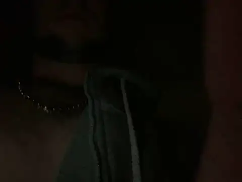 Snapshot of ArtemMR chatting on December 16, 2024, 11:28 pm ArtemMR online show from December 16, 2024, 11:28 pm