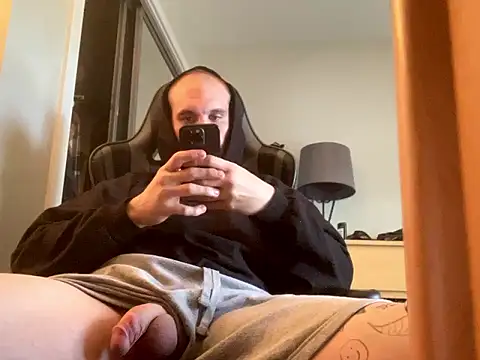 Snapshot of buckaztecc chatting on February 24, 2026, 3:54 pm buckaztecc online show from February 24, 2026, 3:54 pm