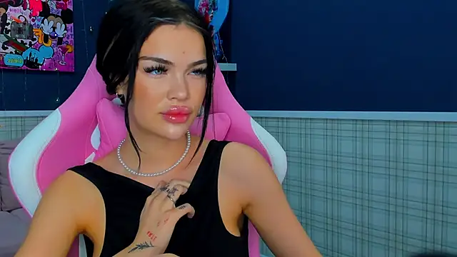 Snapshot of Angel_Sapphire_ chatting on December 23, 2024, 11:47 am Angel Sapphire online show from December 23, 2024, 11:47 am