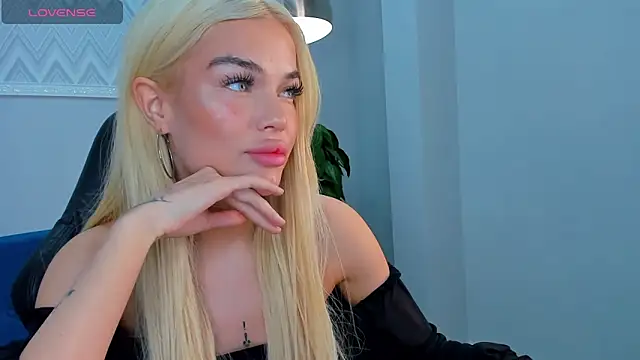 Snapshot of Angel_Sapphire_ chatting on March 2, 2025, 3:37 pm Angel Sapphire online show from March 2, 2025, 3:37 pm