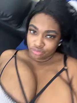  MARRTINNA  online show from October 16, 2025, 8:04 am