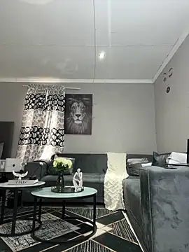 Snapshot of Bootyfulbarbiie chatting on December 28, 2024, 7:55 am Bootyfulbarbiie online show from December 28, 2024, 7:55 am