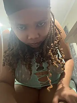 Snapshot of Bootyfulbarbiie chatting on March 14, 2025, 7:23 pm Bootyfulbarbiie online show from March 14, 2025, 7:23 pm