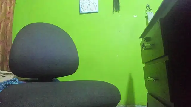 Brenda Smith69 online show from October 30, 2025, 10:54 pm