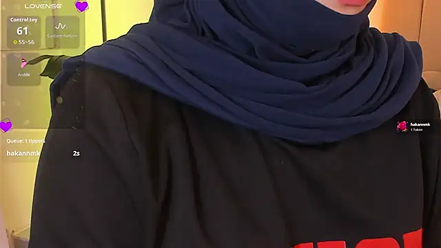 anna-henao online show from March 12, 2026, 8:15 pm