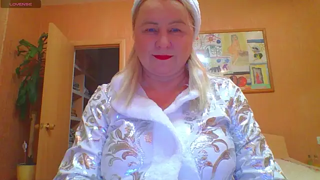 mira robinsonnn online show from December 19, 2025, 3:30 pm