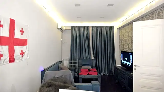 Snapshot of sashakiss99 chatting on February 23, 2025, 8:33 pm sashakiss99 online show from February 23, 2025, 8:33 pm