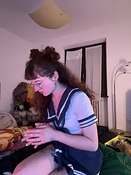  foxygirl  online show from March 7, 2025, 10:10 pm