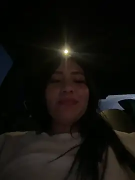 LunaAurora3 online show from February 25, 2025, 1:41 am