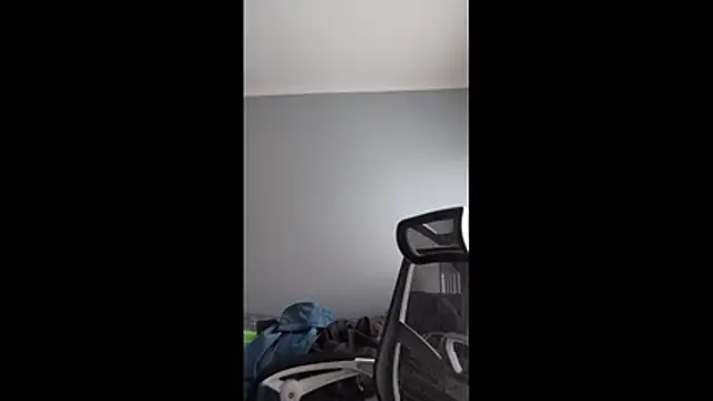 bluegaze6 online show from November 22, 2025, 2:43 am