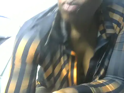 Snapshot of Bitty_baby chatting on January 9, 2026, 12:24 am Bitty baby online show from January 9, 2026, 12:24 am