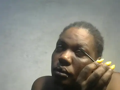 Snapshot of Bitty_baby chatting on April 9, 2026, 11:10 pm Bitty baby online show from April 9, 2026, 11:10 pm