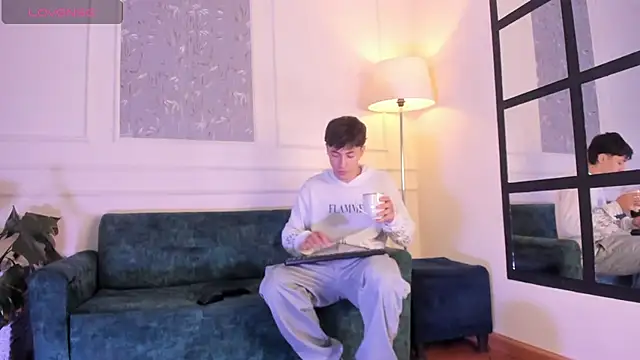 AlessandroDybala online show from November 18, 2025, 12:31 pm