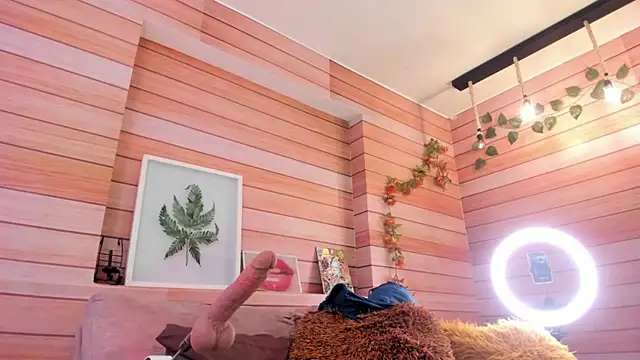 Tom cooper  online show from February 15, 2025, 4:56 pm