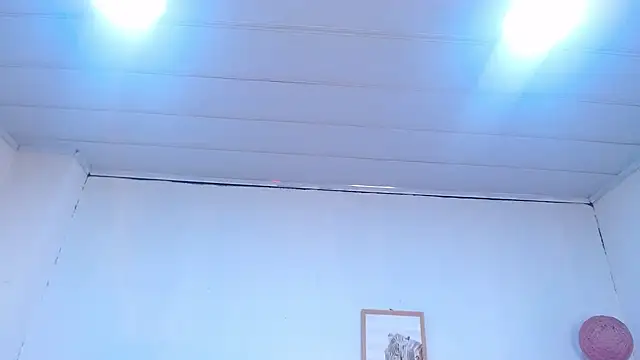 candy lux  online show from February 22, 2026, 5:33 pm