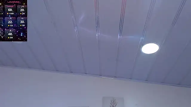 candy lux  online show from May 1, 2026, 2:43 pm
