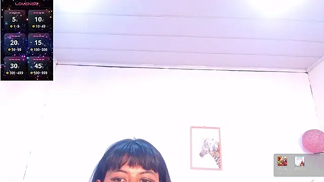 candy lux  online show from July 5, 2026, 6:37 pm