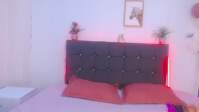 candy lux  online show from July 15, 2026, 7:30 pm