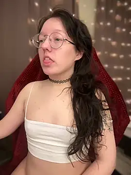 Snapshot of emigooflordXD chatting on December 23, 2024, 6:55 am emigooflordXD online show from December 23, 2024, 6:55 am