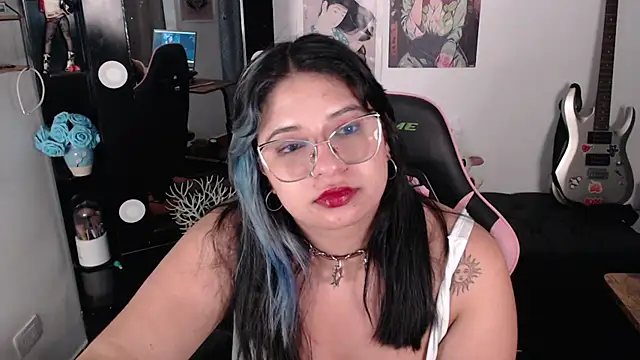 Snapshot of mollyshake1 chatting on February 7, 2025, 9:05 am mollyshake1 online show from February 7, 2025, 9:05 am