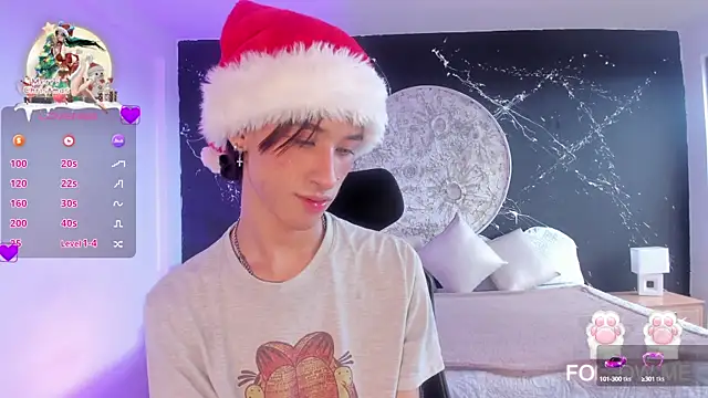 Snapshot of JasperCooper_ chatting on December 31, 2024, 3:20 pm JasperCooper online show from December 31, 2024, 3:20 pm