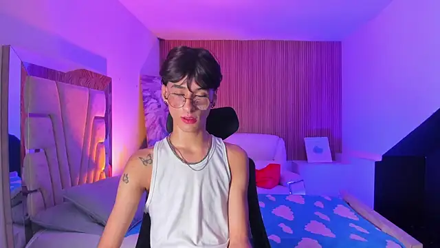 Snapshot of JasperCooper_ chatting on October 3, 2025, 12:57 pm JasperCooper online show from October 3, 2025, 12:57 pm