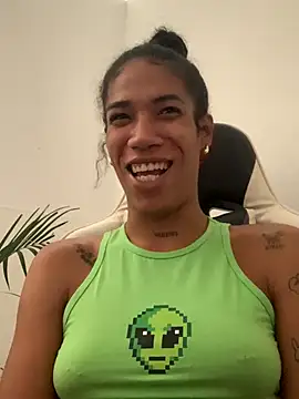 Snapshot of turabbitxx chatting on September 19, 2025, 3:24 pm turabbitxx online show from September 19, 2025, 3:24 pm