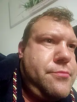 Snapshot of 6Montana6 chatting on November 6, 2025, 9:43 am 6Montana6 online show from November 6, 2025, 9:43 am