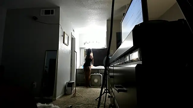 Snapshot of yiauana chatting on September 10, 2025, 12:05 pm yiauana online show from September 10, 2025, 12:05 pm