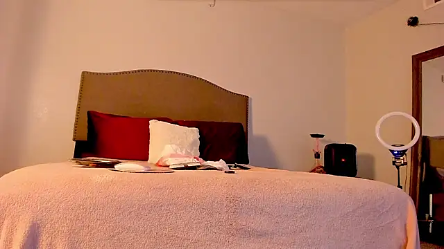 Snapshot of yiauana chatting on November 3, 2025, 4:03 am yiauana online show from November 3, 2025, 4:03 am