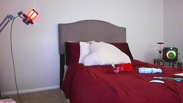 Snapshot of yiauana chatting on November 26, 2025, 11:11 am yiauana online show from November 26, 2025, 11:11 am