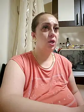 Snapshot of AvaLloyd chatting on February 19, 2025, 3:17 am AvaLloyd online show from February 19, 2025, 3:17 am