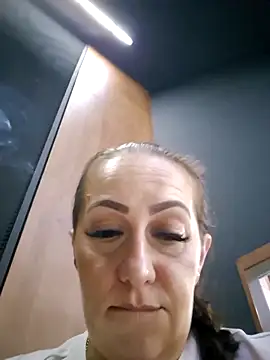 Snapshot of AvaLloyd chatting on February 28, 2025, 3:15 am AvaLloyd online show from February 28, 2025, 3:15 am