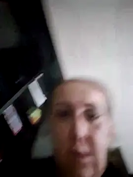 Snapshot of AvaLloyd chatting on February 28, 2025, 11:47 am AvaLloyd online show from February 28, 2025, 11:47 am