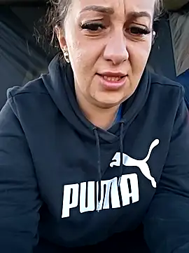 Snapshot of AvaLloyd chatting on September 21, 2025, 5:09 am AvaLloyd online show from September 21, 2025, 5:09 am