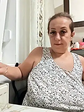 Snapshot of AvaLloyd chatting on September 22, 2025, 1:18 am AvaLloyd online show from September 22, 2025, 1:18 am