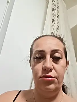 Snapshot of AvaLloyd chatting on October 8, 2025, 2:09 am AvaLloyd online show from October 8, 2025, 2:09 am