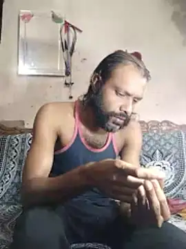 BadBoySmoker7070 online show from April 1, 2026, 11:57 pm