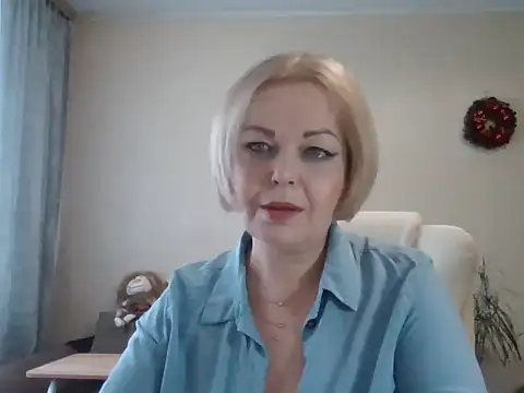 Snapshot of SofiyaPetrova chatting on January 6, 2026, 9:35 am SofiyaPetrova online show from January 6, 2026, 9:35 am