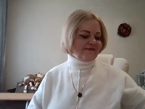 Snapshot of SofiyaPetrova chatting on February 4, 2026, 12:11 pm SofiyaPetrova online show from February 4, 2026, 12:11 pm