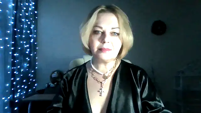 SofiyaPetrova online show from March 11, 2026, 5:08 pm