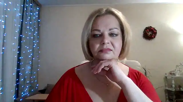 SofiyaPetrova online show from March 31, 2026, 9:48 pm