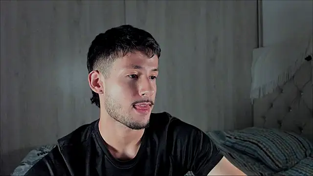 Snapshot of dimitri_targaryen chatting on March 19, 2026, 8:29 am dimitri targaryen online show from March 19, 2026, 8:29 am