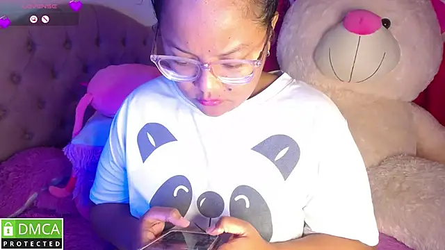 Snapshot of KittyHot20 chatting on November 11, 2025, 3:01 pm KittyHot20 online show from November 11, 2025, 3:01 pm