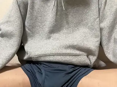 Snapshot of lkun9 chatting on February 5, 2026, 2:54 pm lkun9 online show from February 5, 2026, 2:54 pm