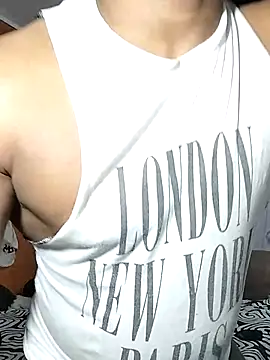 Negroricobaby online show from March 18, 2025, 4:26 am