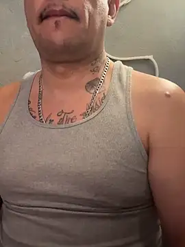 Snapshot of treb818 chatting on December 22, 2025, 3:14 am treb818 online show from December 22, 2025, 3:14 am